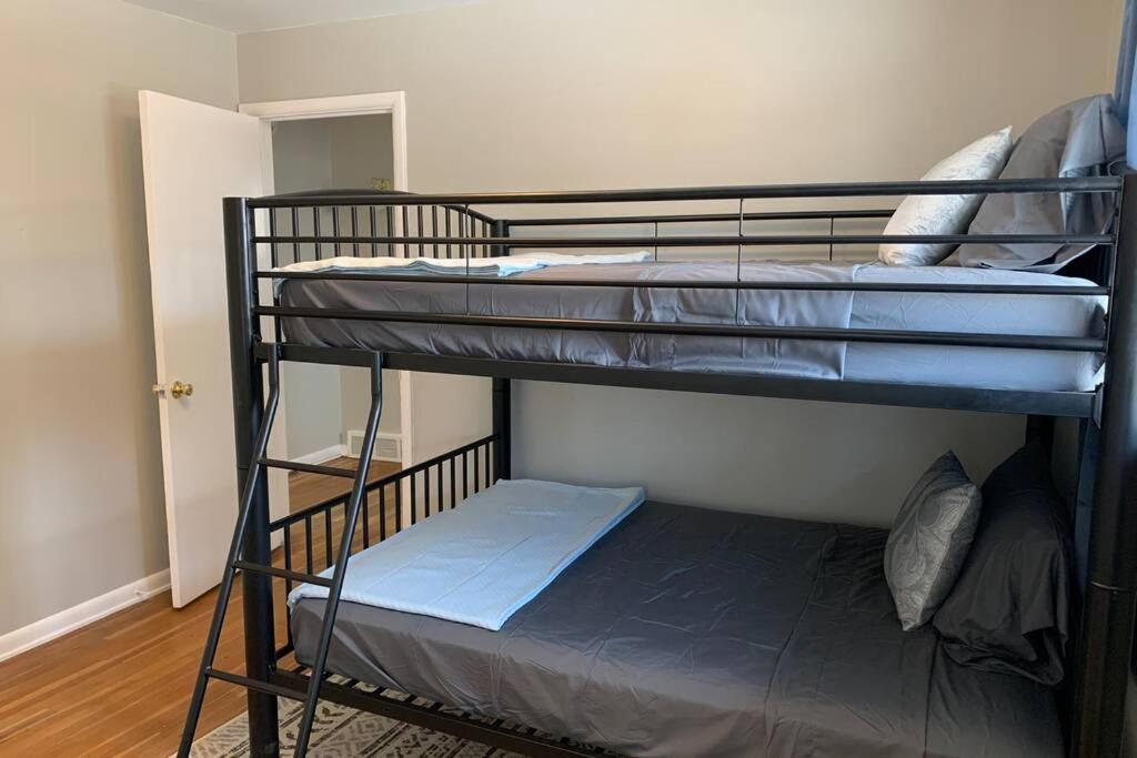 リッテルトン 3 King Beds + Bunk Beds On Broadwayヴィラ エクステリア 写真